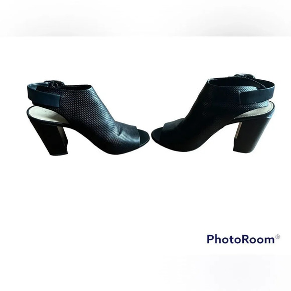 Vince Camuito Black Peep Toe Leather Heels - Picture 7 of 8